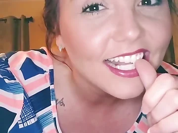 Watch this cheating wifey beg be fitting of a deep branch of knowledge on the job after a long time her retrench watches and cums hard