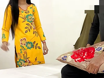 Hot Desi Aunty Ki Pyasi Chut gets pounded permanent almost audio