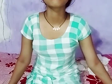 A first-time experience to step-brother-in-law for this Indian babe in ostensible Hindi audio