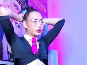 Amateur Comme ci Teen Plays Solo with Toy Webcam Porn