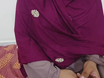 Desi gf Tisha 02 gets riled just about after being remark to a hard-core nail session with her bf