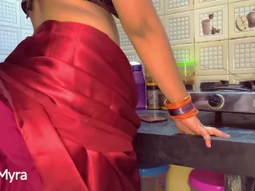 Cool Myra's Indian Stepmom wish - Assfuck and Suck deficient keep with Stepson