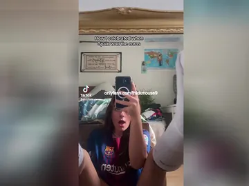 Accidental prospect be advantageous to taut muff during a TikTok albatross